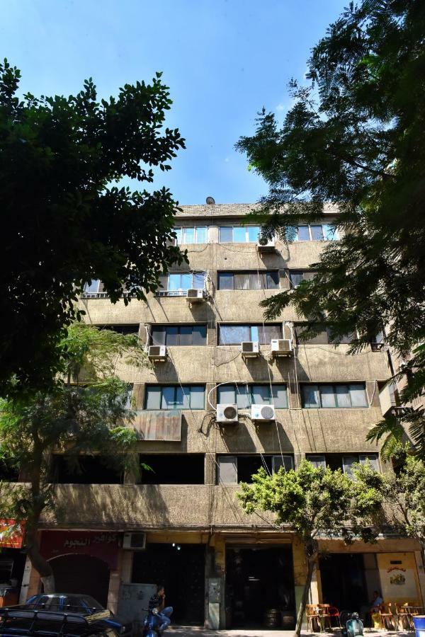 Two-Bedroom Apartment At Mohamed Farid Street Cairo Exterior photo